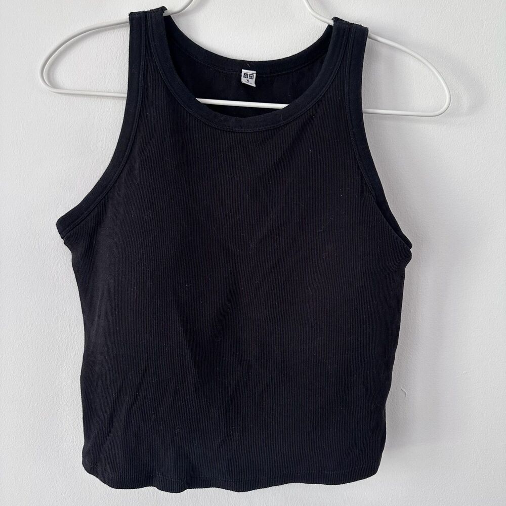 UNIQLO Women's Ribbed Built-In Bra Tank Top Black Size XL Crop Cropped